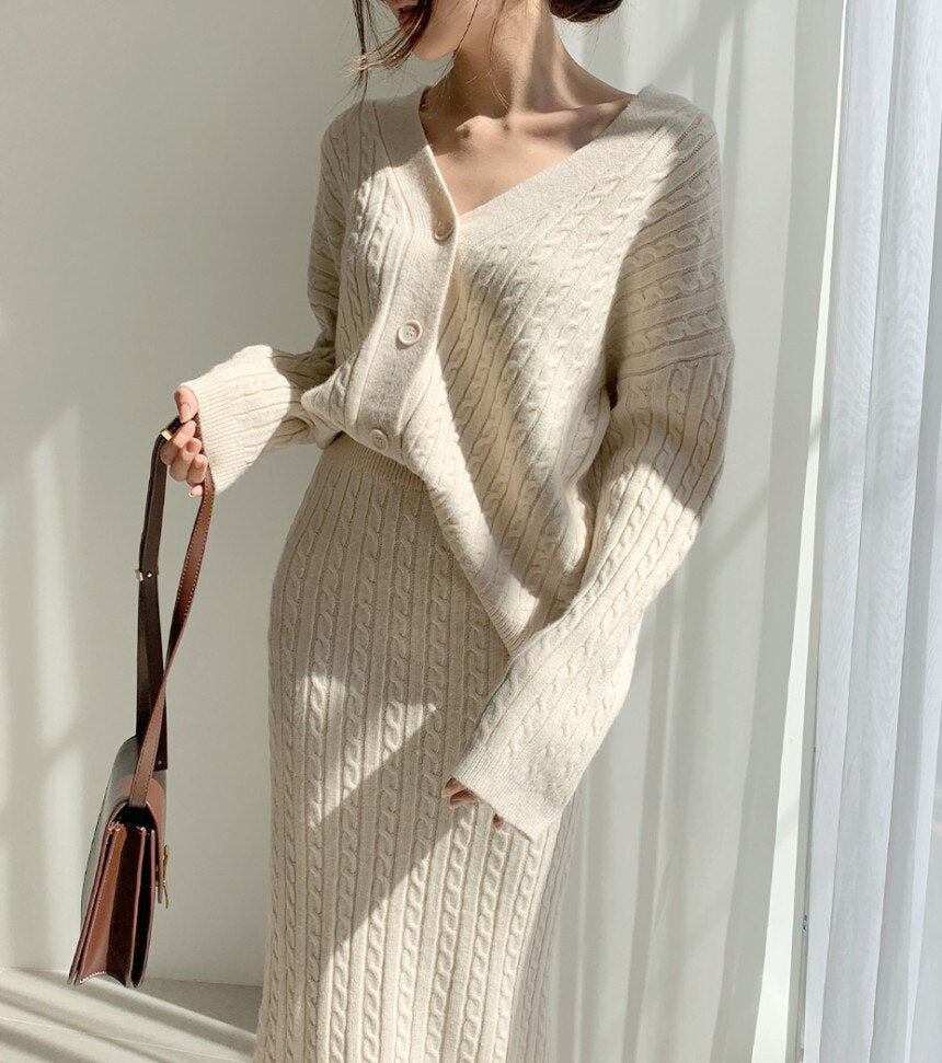 Damen Oberteil und Rockset Strickdesign 3