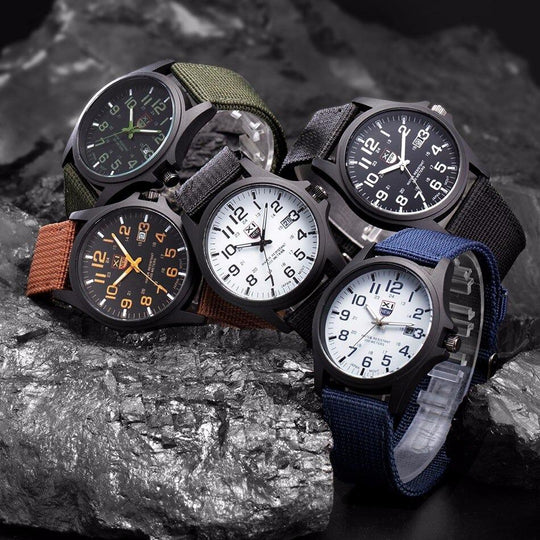 Herren Taktische Uhr mit 200 m Wasserdichtigkeit 2