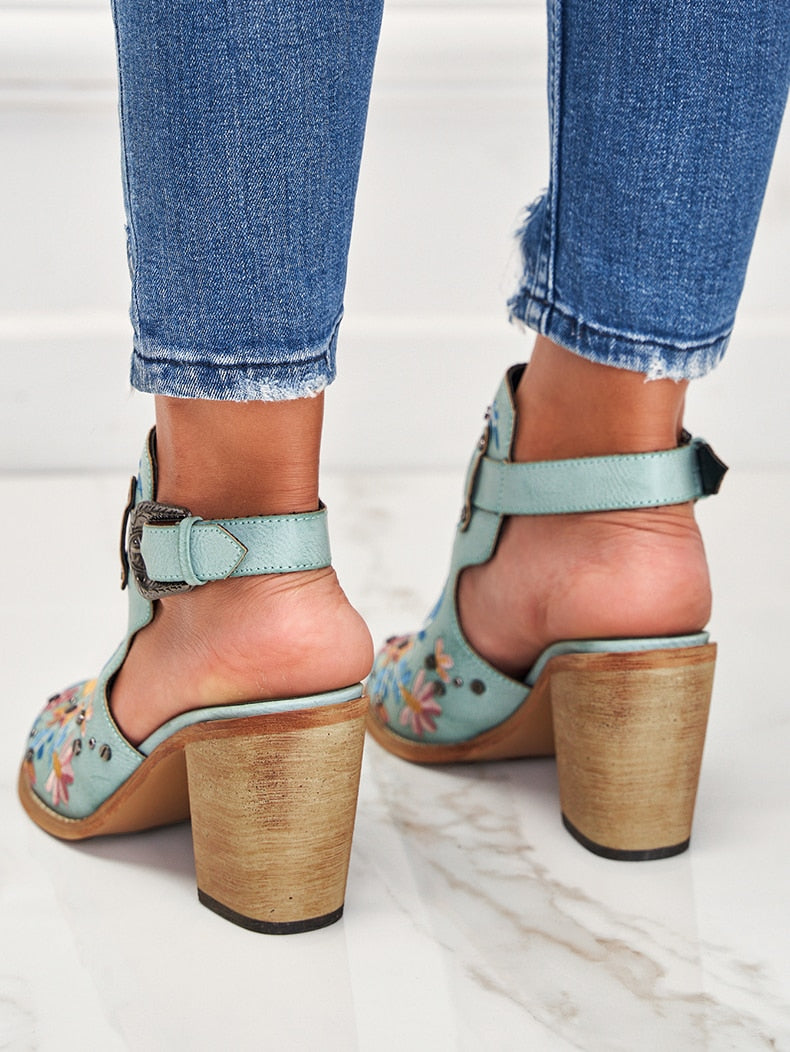 Stiefel-Sandalen Mit Klobigem Absatz