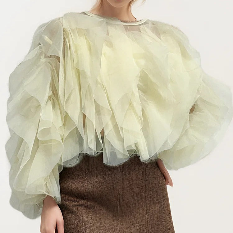 Damen-Shirt mit O-Ausschnitt und Rüschen