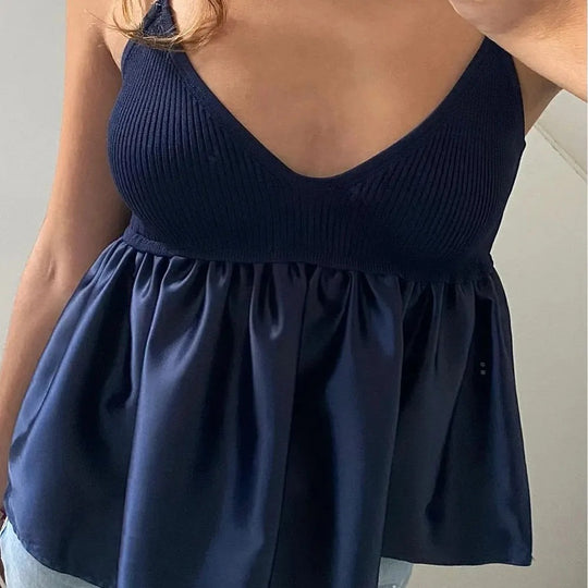 Geplissierte Kielbluse für Damen mit V-Ausschnitt