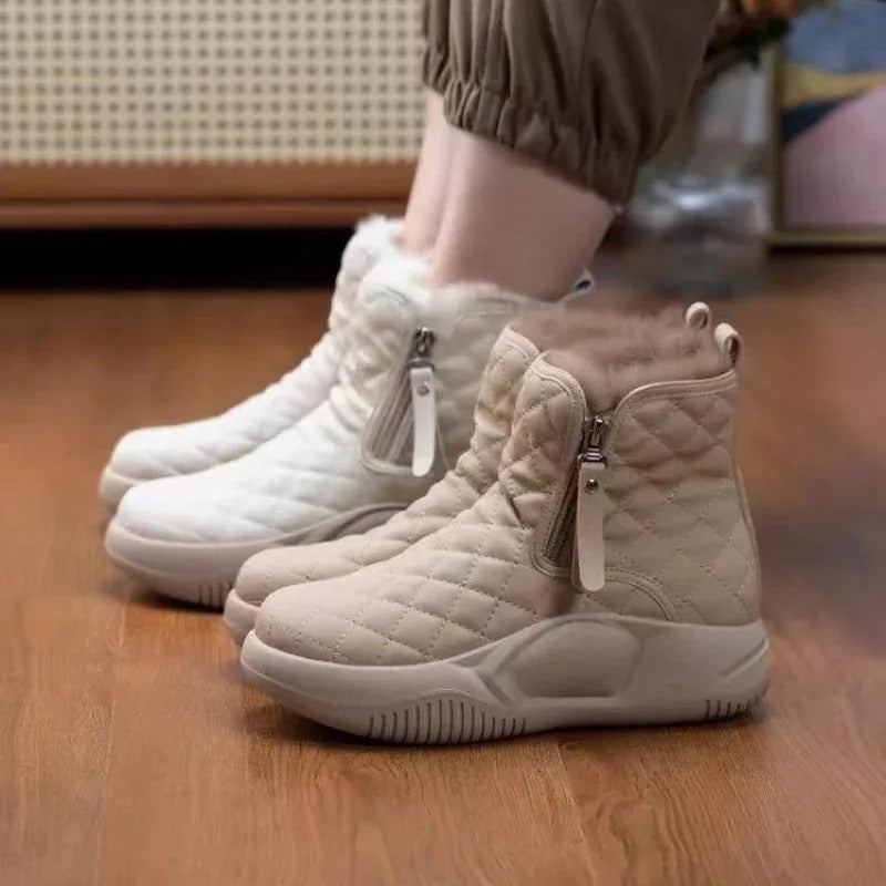 Winter-Schneestiefel mit dickem Boden