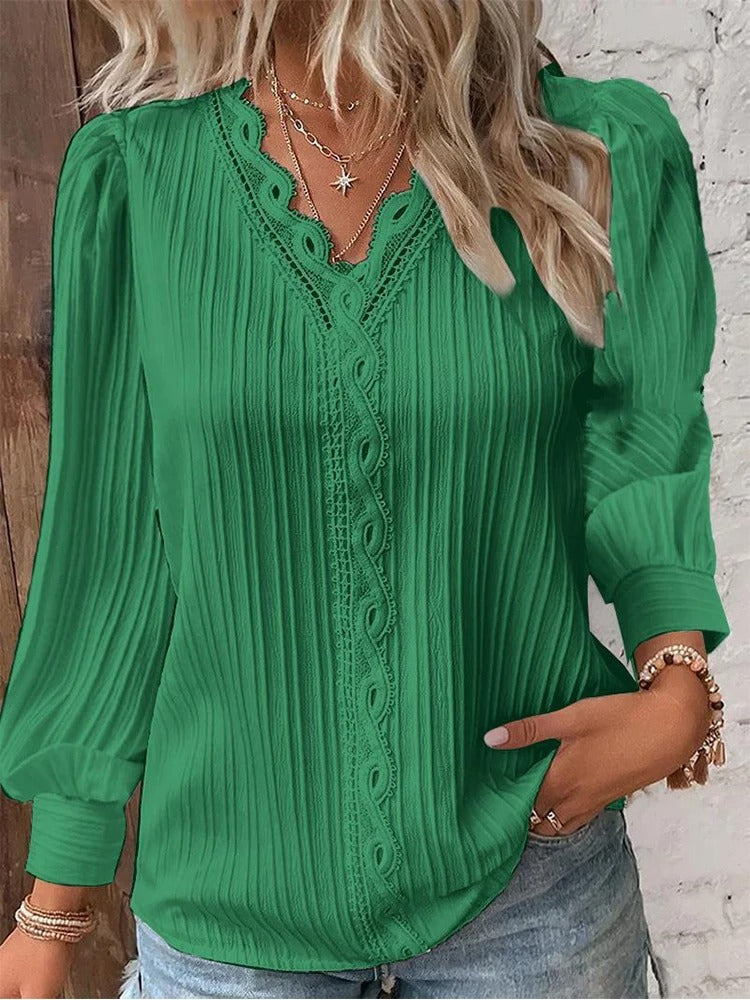 Damen-Shirt mit V-Ausschnitt und Ziernähten