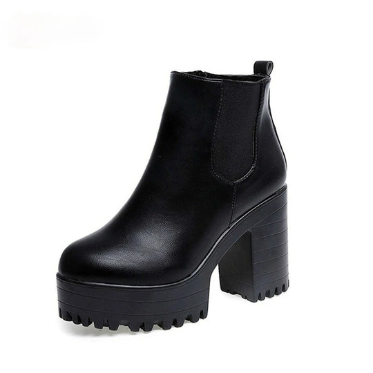 Hochhackige Damenstiefel