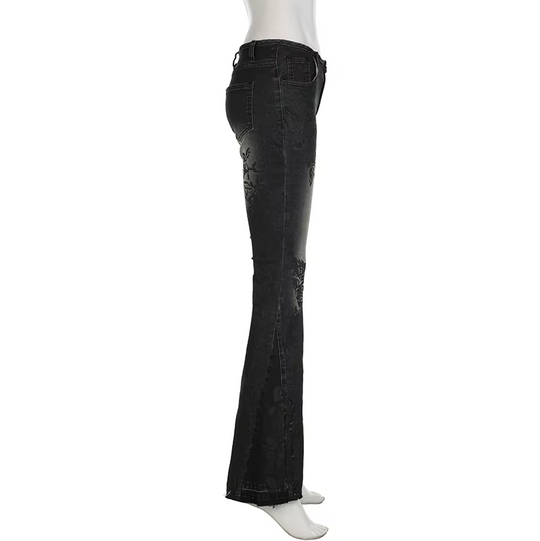 Denim-Hose mit niedriger Taille und Blumendruck
